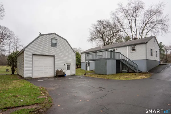 $389,900 | 700 Governors Highway, South Windsor, CT 06074