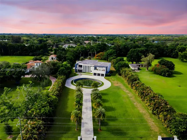 $5,395,000 | 13441 Mustang Trail, Southwest Ranches, FL 33330