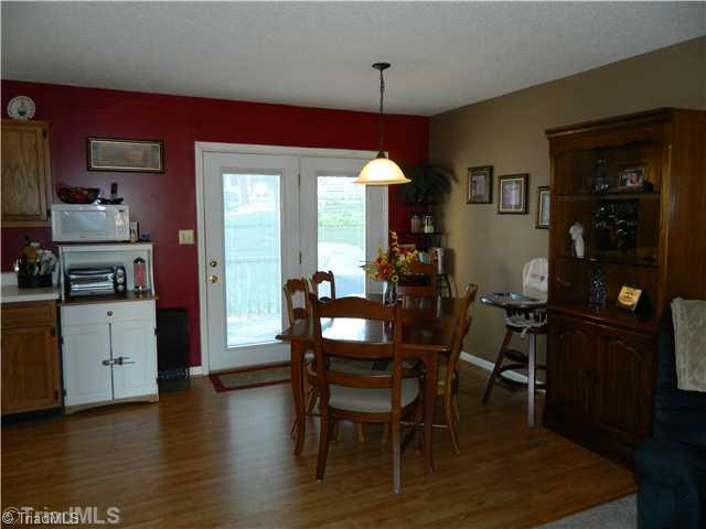4220 Huff Road Archdale, NC 27263 - Photo 3 of 8 Dining Room.
