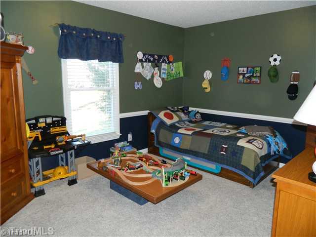 4220 Huff Road Archdale, NC 27263 - Photo 7 of 8 2nd Bedroom.