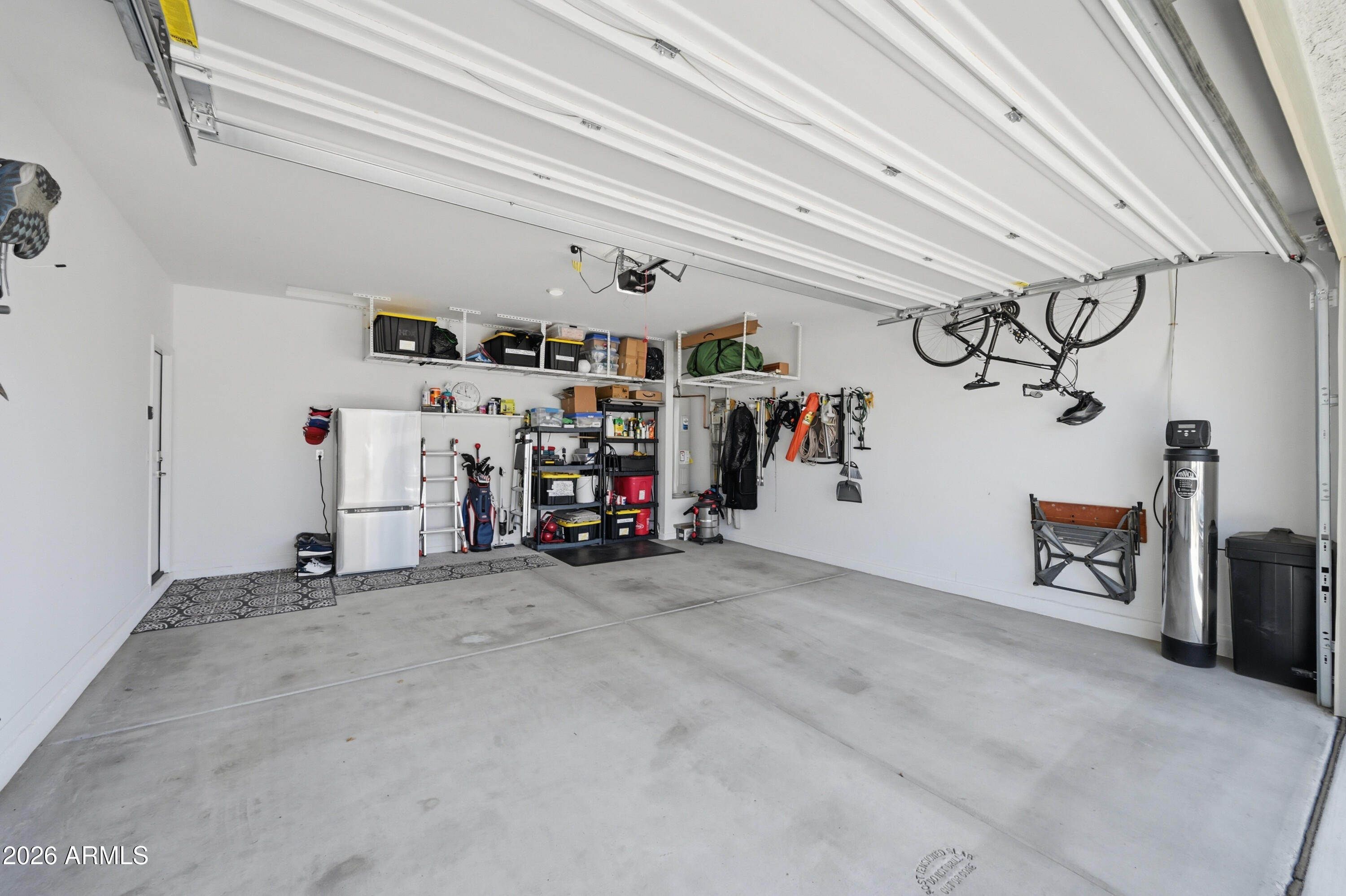 4413 South Siphon Draw Road Apache Junction, AZ 85119 - Photo 29 of 48 Garage