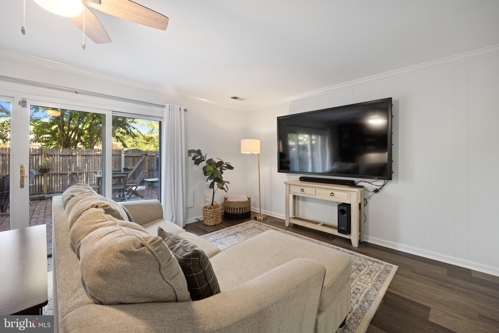 8522 Westover Court Springfield, VA 22152 - Photo 37 of 50 TV & Sound system conveys with the home