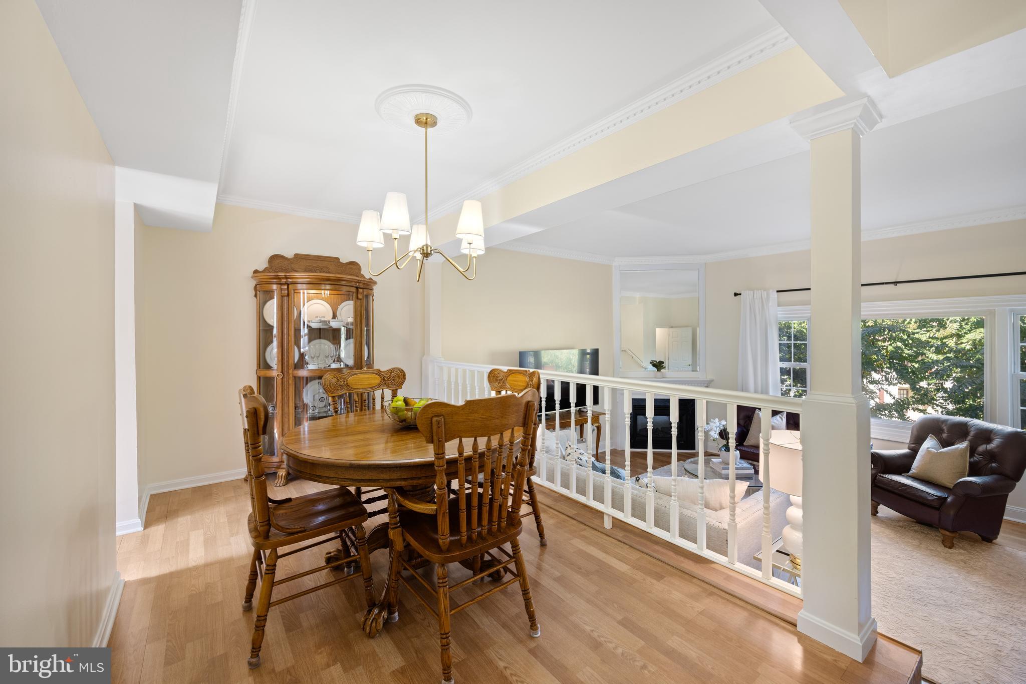8522 Westover Court Springfield, VA 22152 - Photo 4 of 50 Dining Room