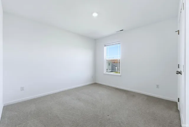 $2,850 | 4152 Bradley Drive, Fort Wayne, IN 46818