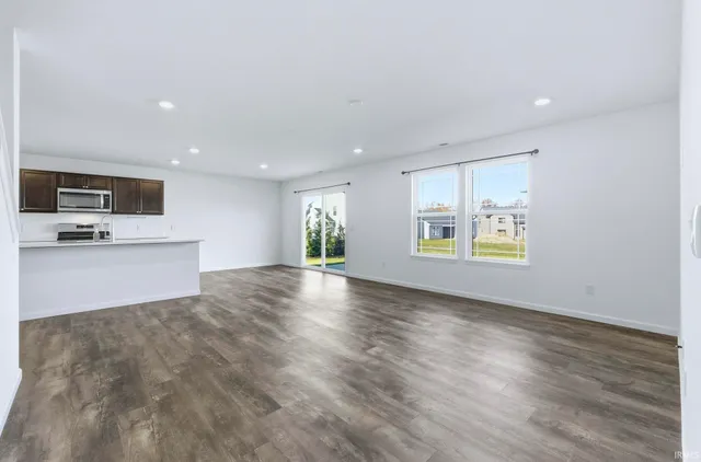 $2,850 | 4152 Bradley Drive, Fort Wayne, IN 46818