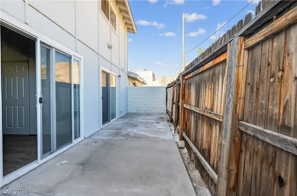 $209,990 | 204 Sundance Shores Drive, Laughlin, NV 89029