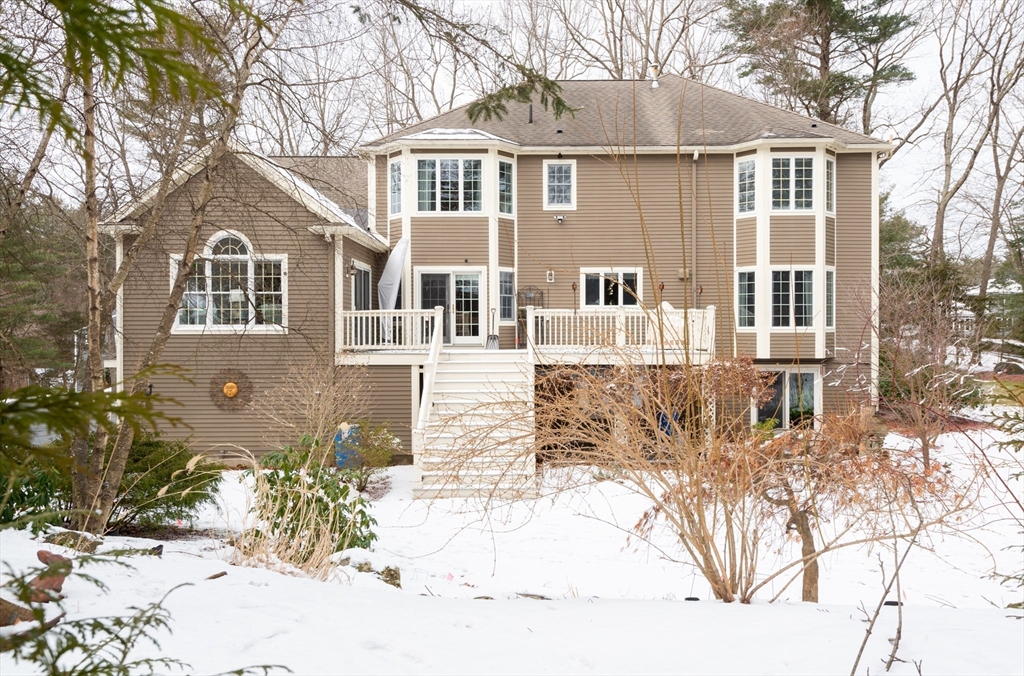 7 Devonshire Road Middleton, MA 01949 - Photo 3 of 42 a front view of a house with a yard