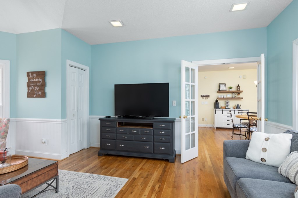 605 Johns Creek Road Hodges, SC 29653 - Photo 12 of 44 Gallery Image 12