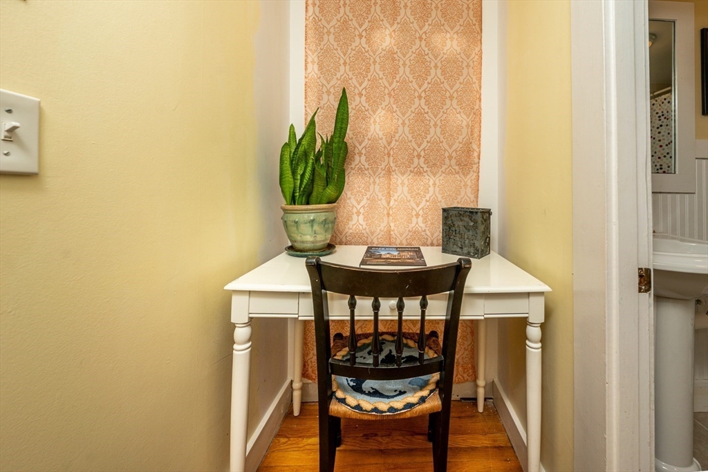 80 Dunns Pond Road Hyannis, MA 02601 - Photo 19 of 38 Gallery Image 19