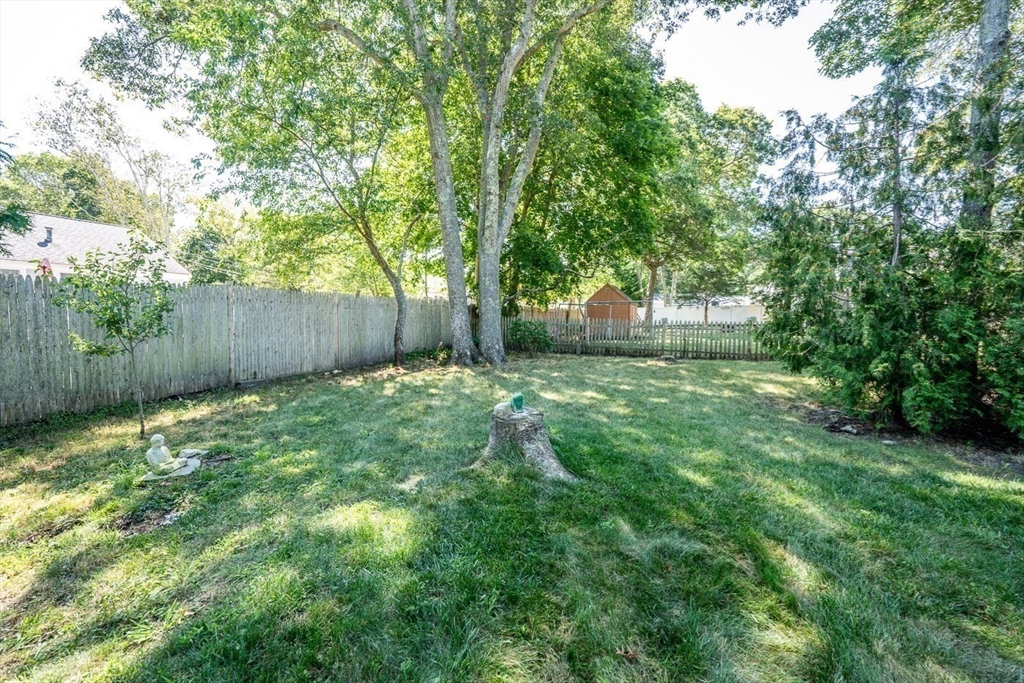 80 Dunns Pond Road Hyannis, MA 02601 - Photo 36 of 38 Gallery Image 36