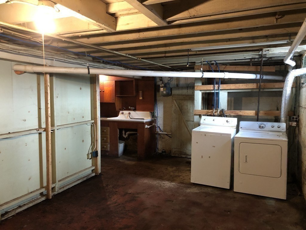 135 Winthrop Street Fall River, MA 02721 - Photo 23 of 26 a utility room with dryer and washer