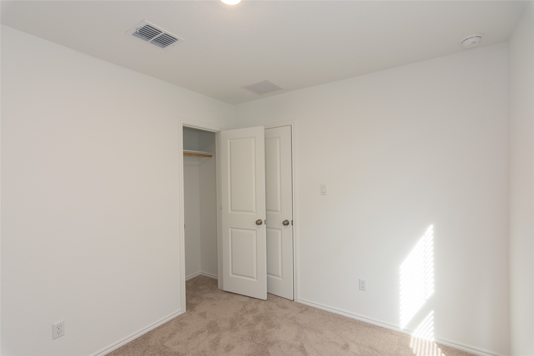 356 Marty Allen Loop Jarrell, TX 76537 - Photo 19 of 33 a view of an empty room