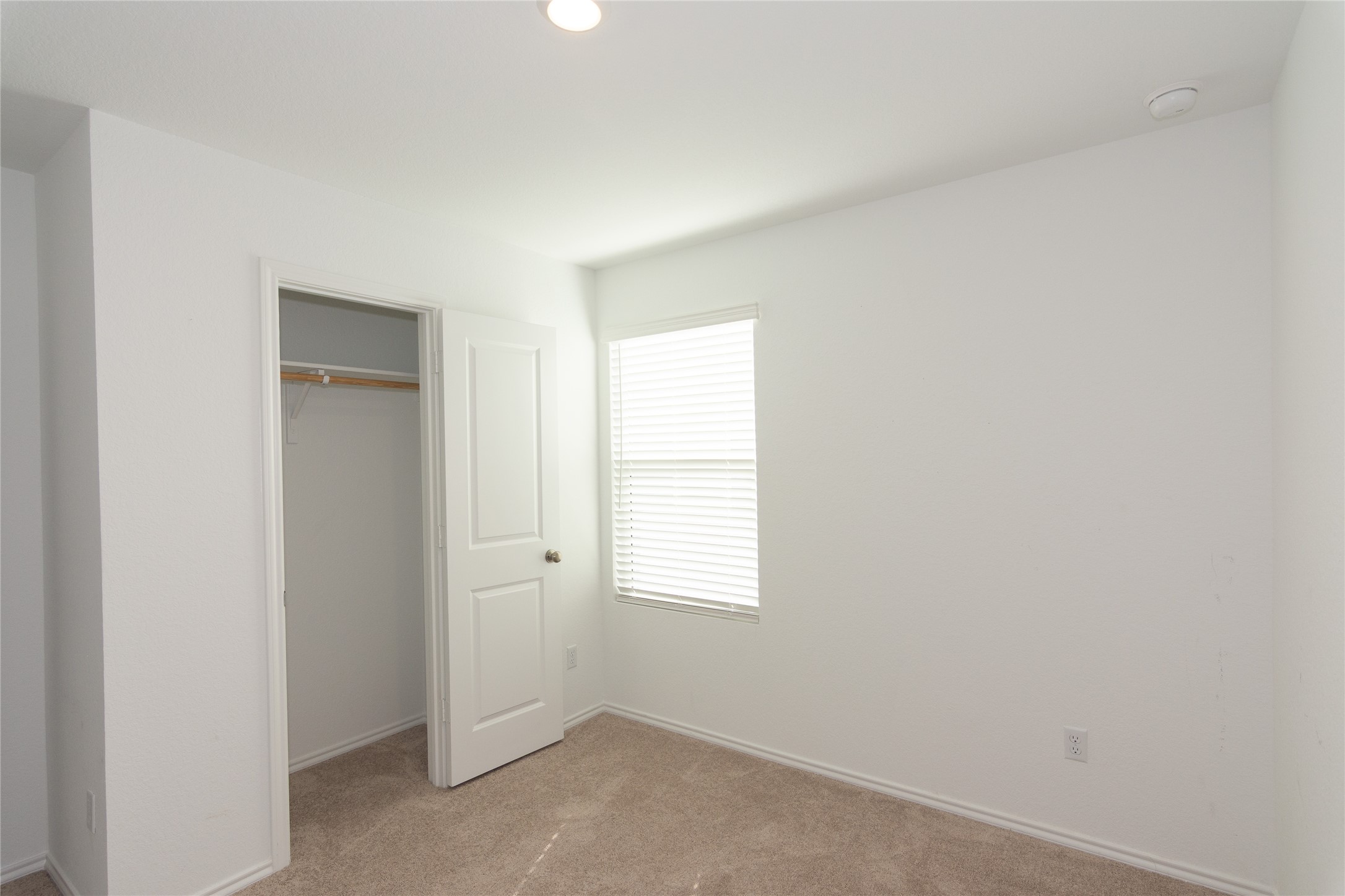 356 Marty Allen Loop Jarrell, TX 76537 - Photo 21 of 33 an empty room with windows