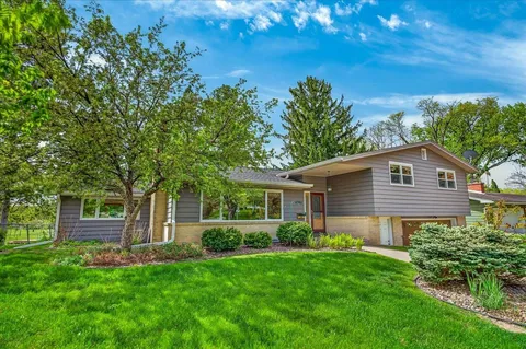 $785,000 | 4901 Waukesha Street, Madison, WI 53705