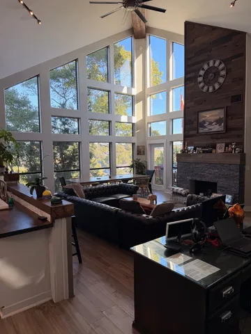 $2,900 | 2413 Crazyhorse Pass, Austin, TX 78734