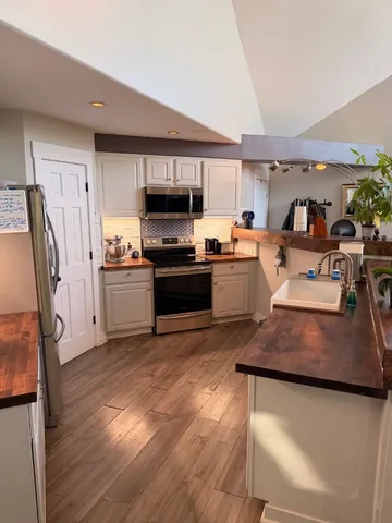 $2,900 | 2413 Crazyhorse Pass, Austin, TX 78734