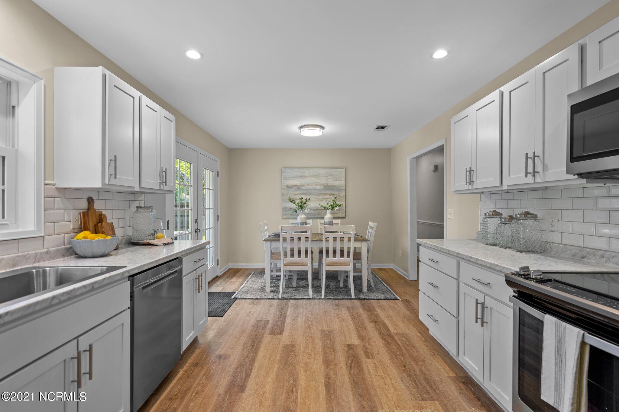 4510 Bramton Road Wilmington, NC 28405 - Photo 17 of 37 32-web-or-mls-DSC07509