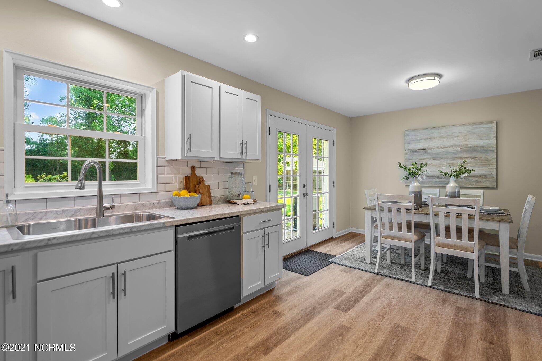 4510 Bramton Road Wilmington, NC 28405 - Photo 18 of 37 33-web-or-mls-DSC07512