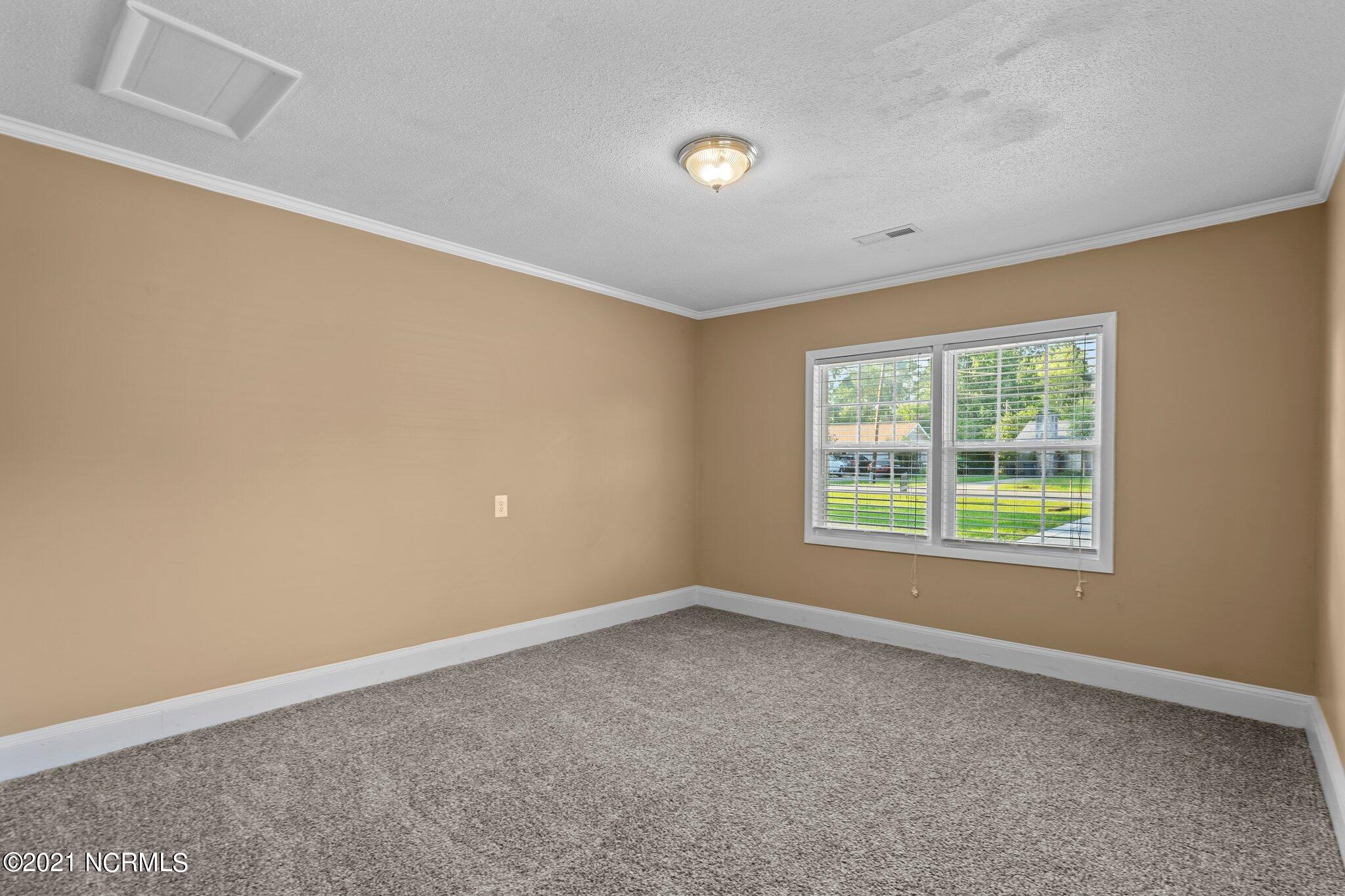 4510 Bramton Road Wilmington, NC 28405 - Photo 21 of 37 36-web-or-mls-DSC07521