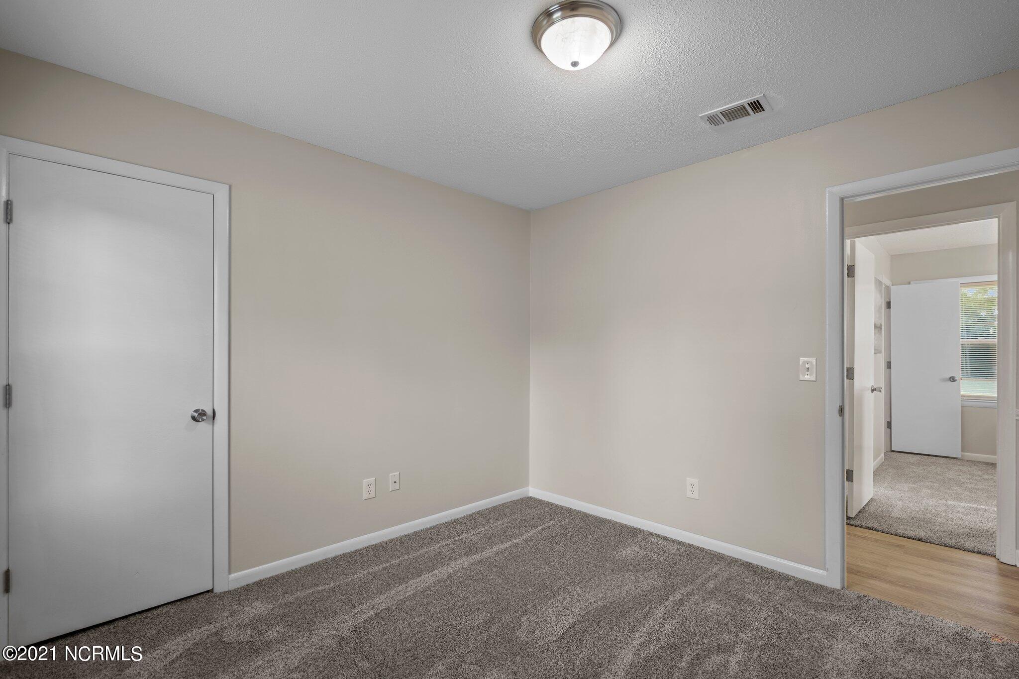 4510 Bramton Road Wilmington, NC 28405 - Photo 29 of 37 46-web-or-mls-DSC07557