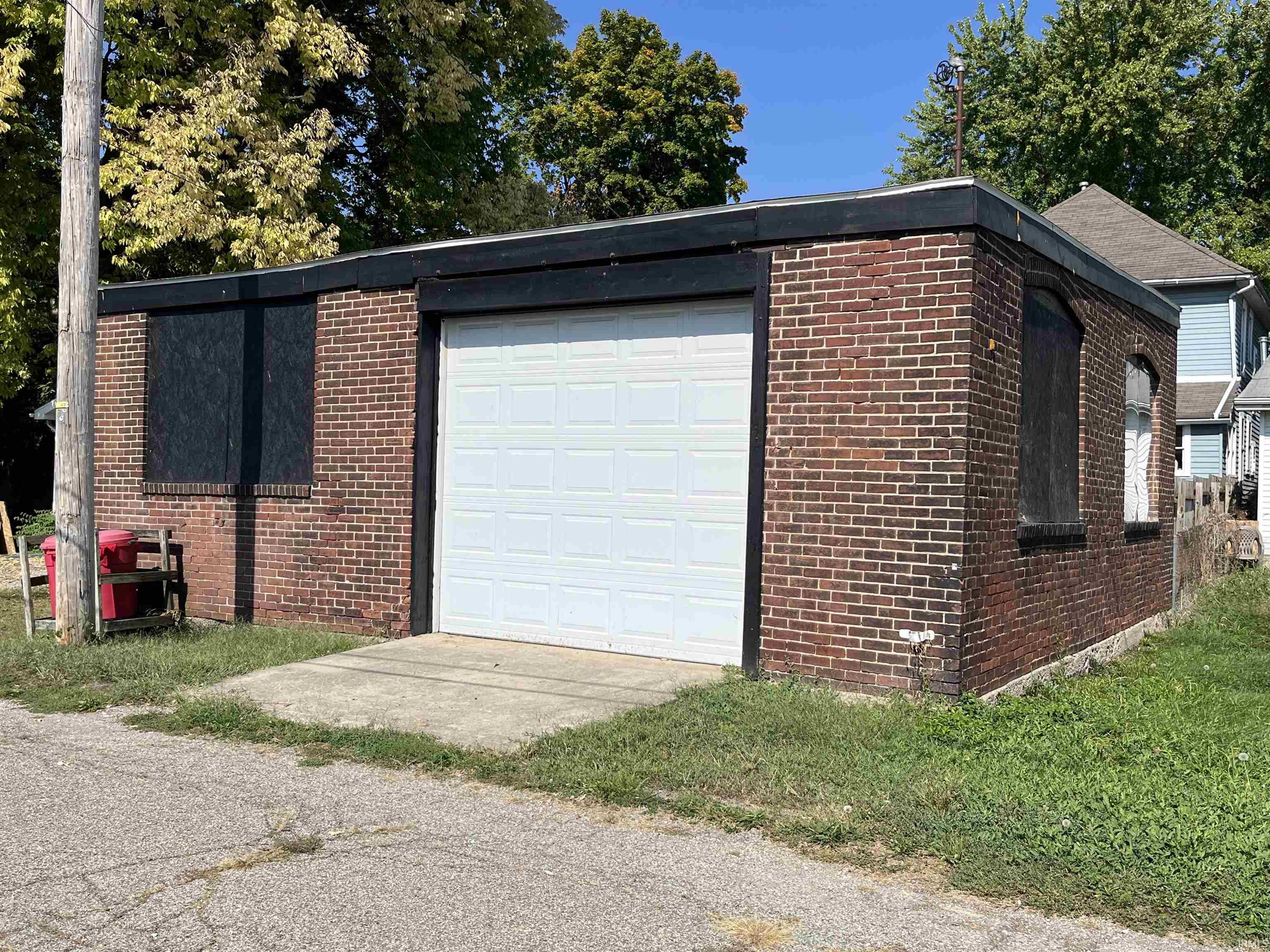 75 West 2nd Street Peru, IN 46970 - Photo 31 of 34