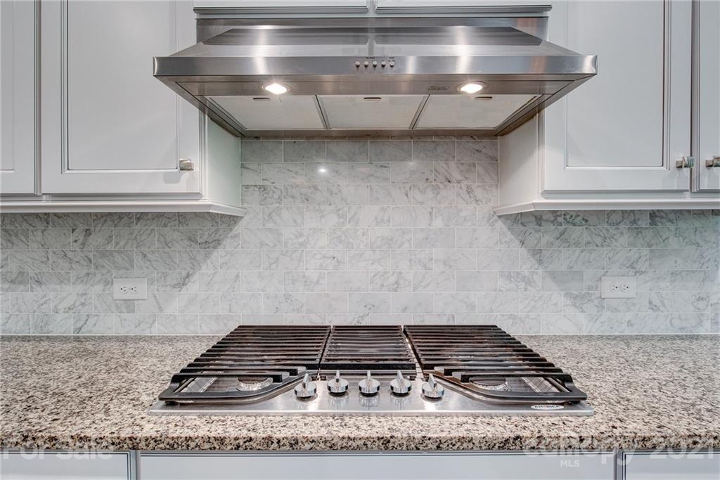 3900 McKee Road Charlotte, NC 28270 - Photo 9 of 41 Gallery Image 9