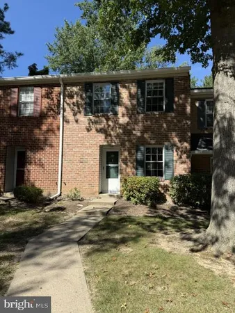 $2,950 | 15 Magnolia Court, Lawrence Township, NJ 08648