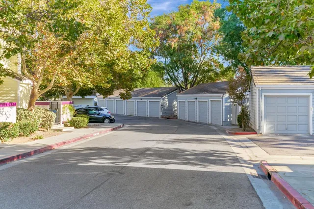 a view of empty room with painted walls