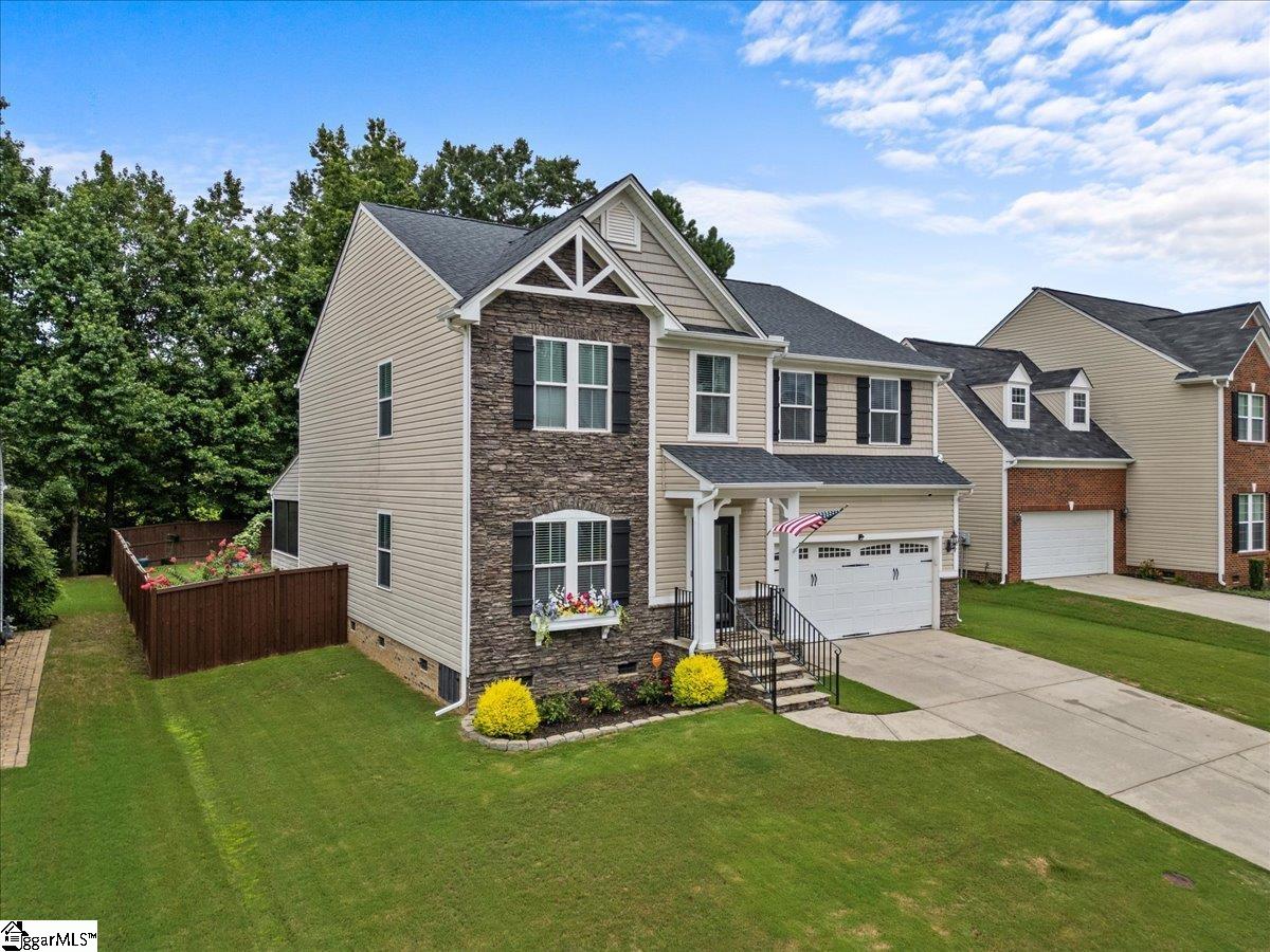 14 Ridgeleigh Way Simpsonville, SC 29681 - Photo 3 of 36 Gallery Image 3