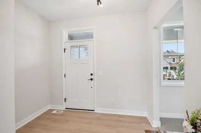 $689,900 | 6135 Harkness Lane South, Cottage Grove, MN 55016