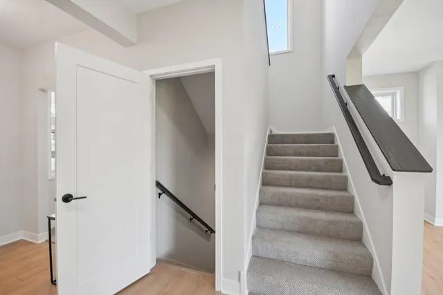 $689,900 | 6135 Harkness Lane South, Cottage Grove, MN 55016