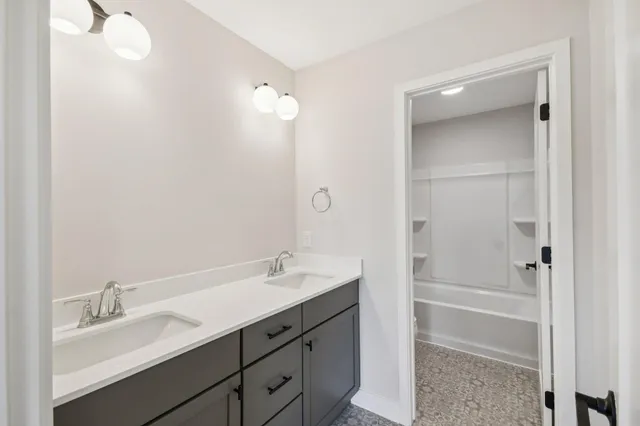 $689,900 | 6135 Harkness Lane South, Cottage Grove, MN 55016