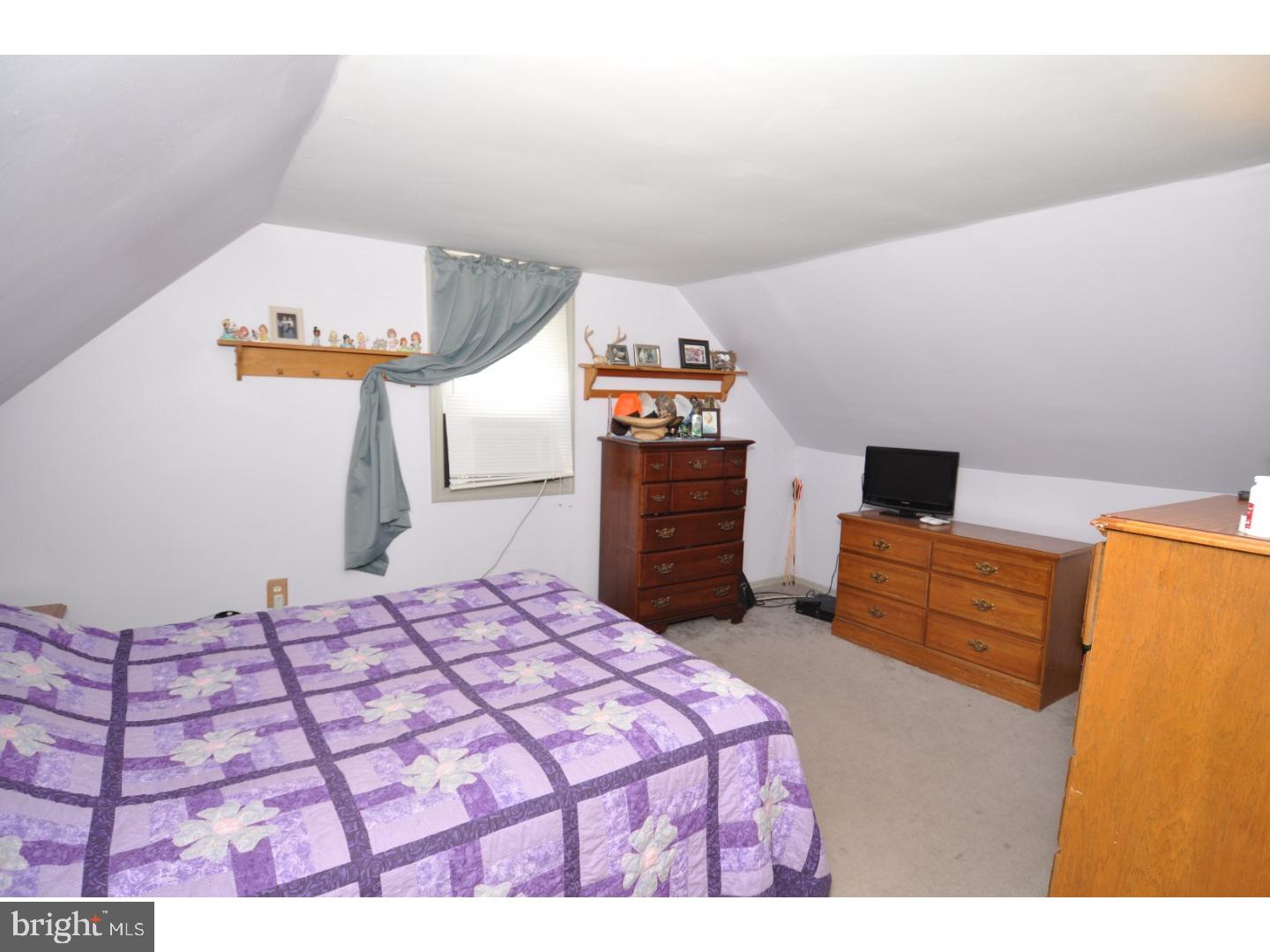 2 Ridgley Street Mount Holly, NJ 08060 - Photo 20 of 25 Bedroom - Main