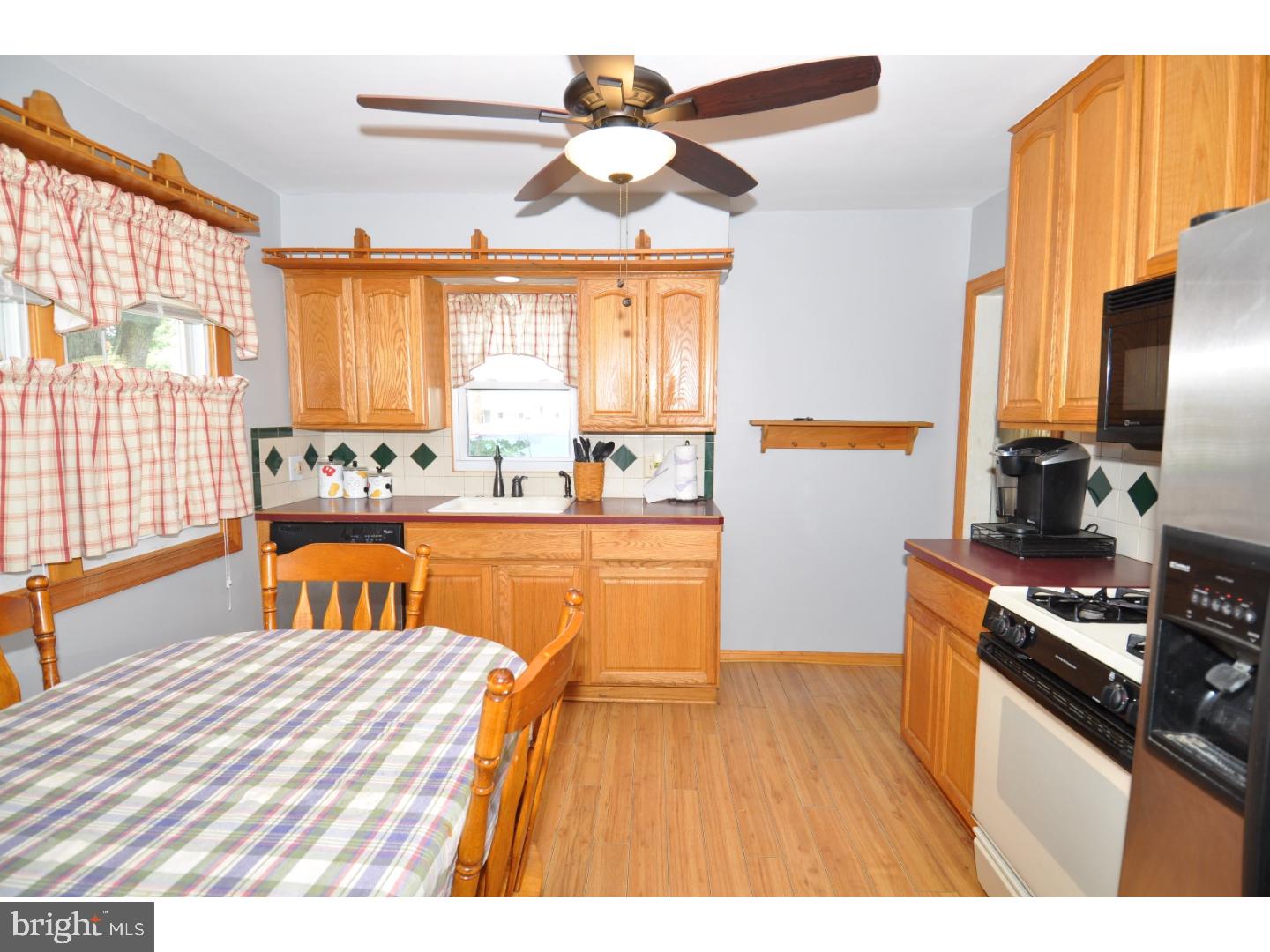 2 Ridgley Street Mount Holly, NJ 08060 - Photo 8 of 25 Kitchen
