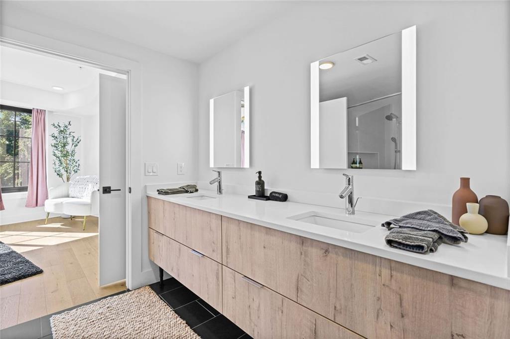 346 Peters Street Southwest, Unit 301 Atlanta, GA 30313 - Photo 16 of 44 Gallery Image 16