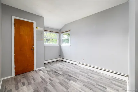 $589,000 | 118 Coolidge Avenue, Amityville, NY 11701