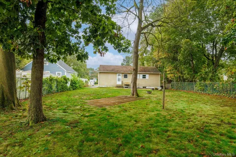 $589,000 | 118 Coolidge Avenue, Amityville, NY 11701