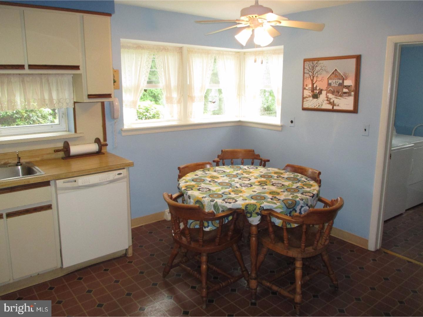 484 Leonard Road Huntingdon Valley, PA 19006 - Photo 13 of 25 Gallery Image 13