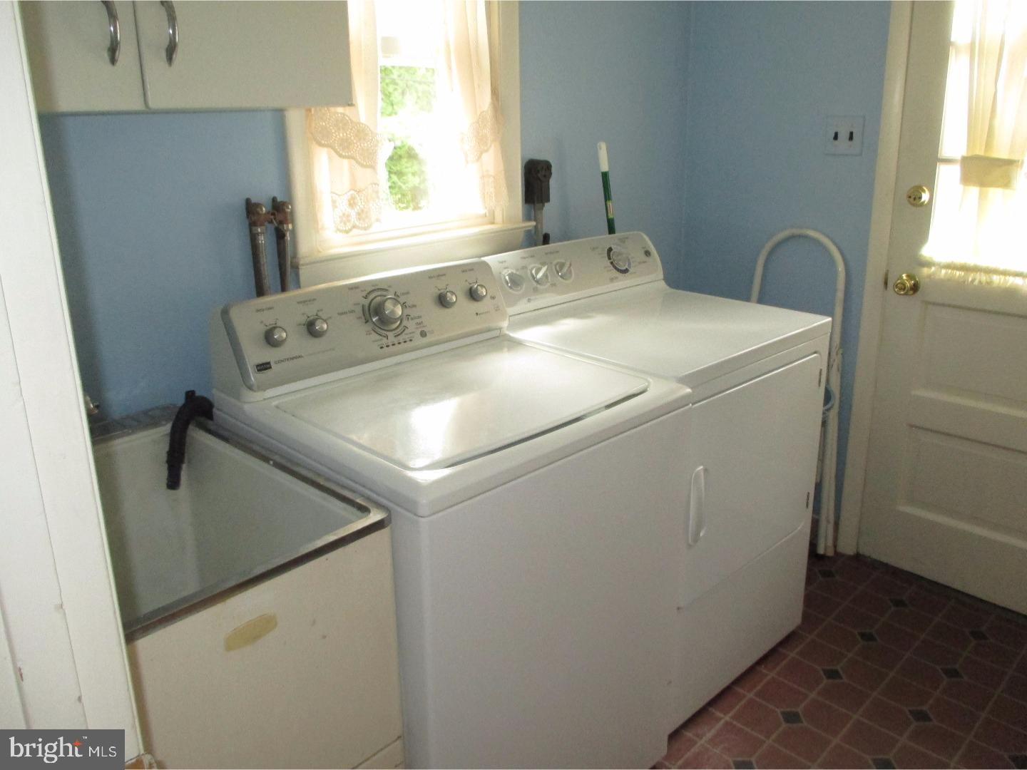 484 Leonard Road Huntingdon Valley, PA 19006 - Photo 15 of 25 Gallery Image 15