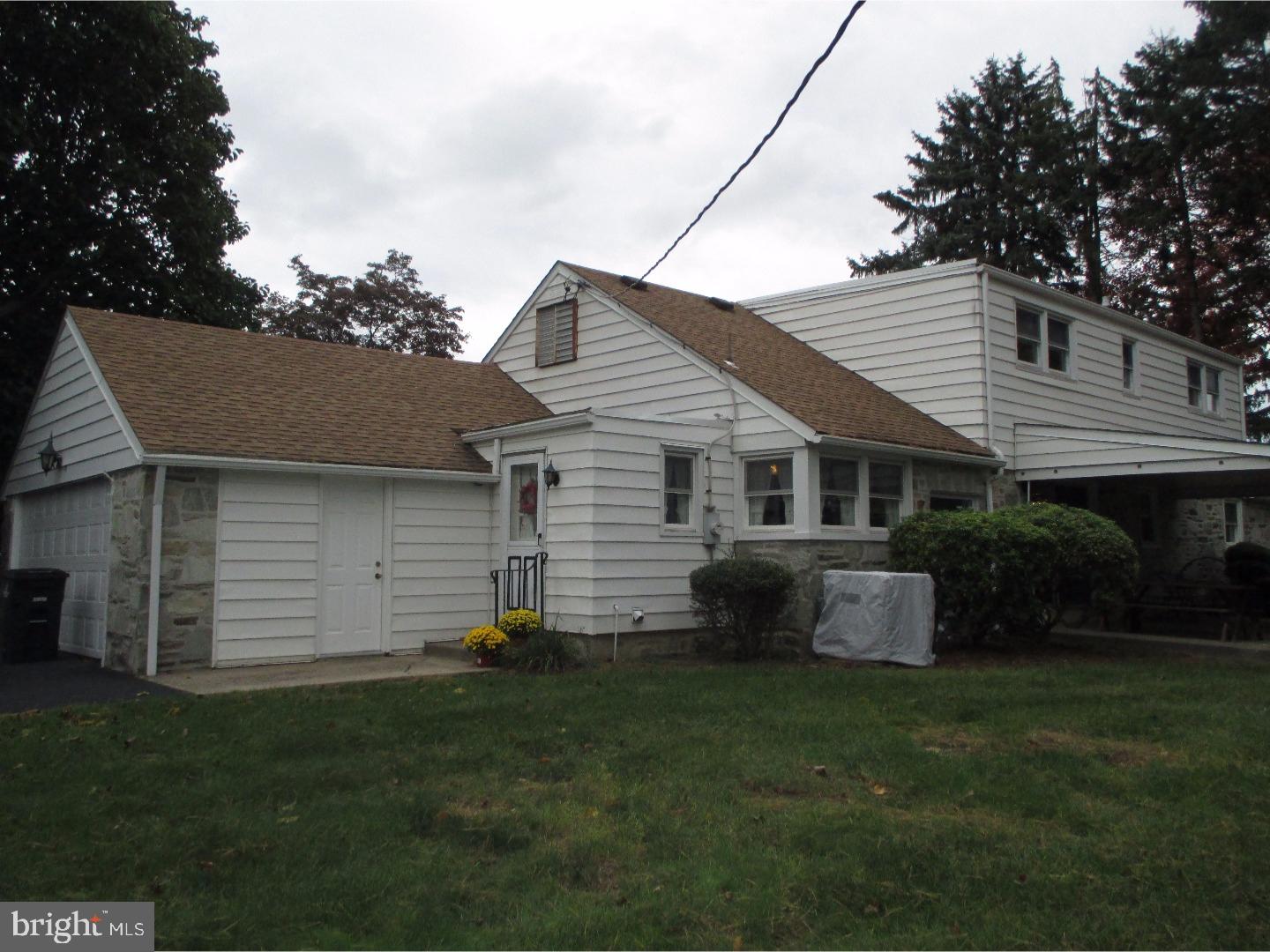 484 Leonard Road Huntingdon Valley, PA 19006 - Photo 6 of 25 Gallery Image 6