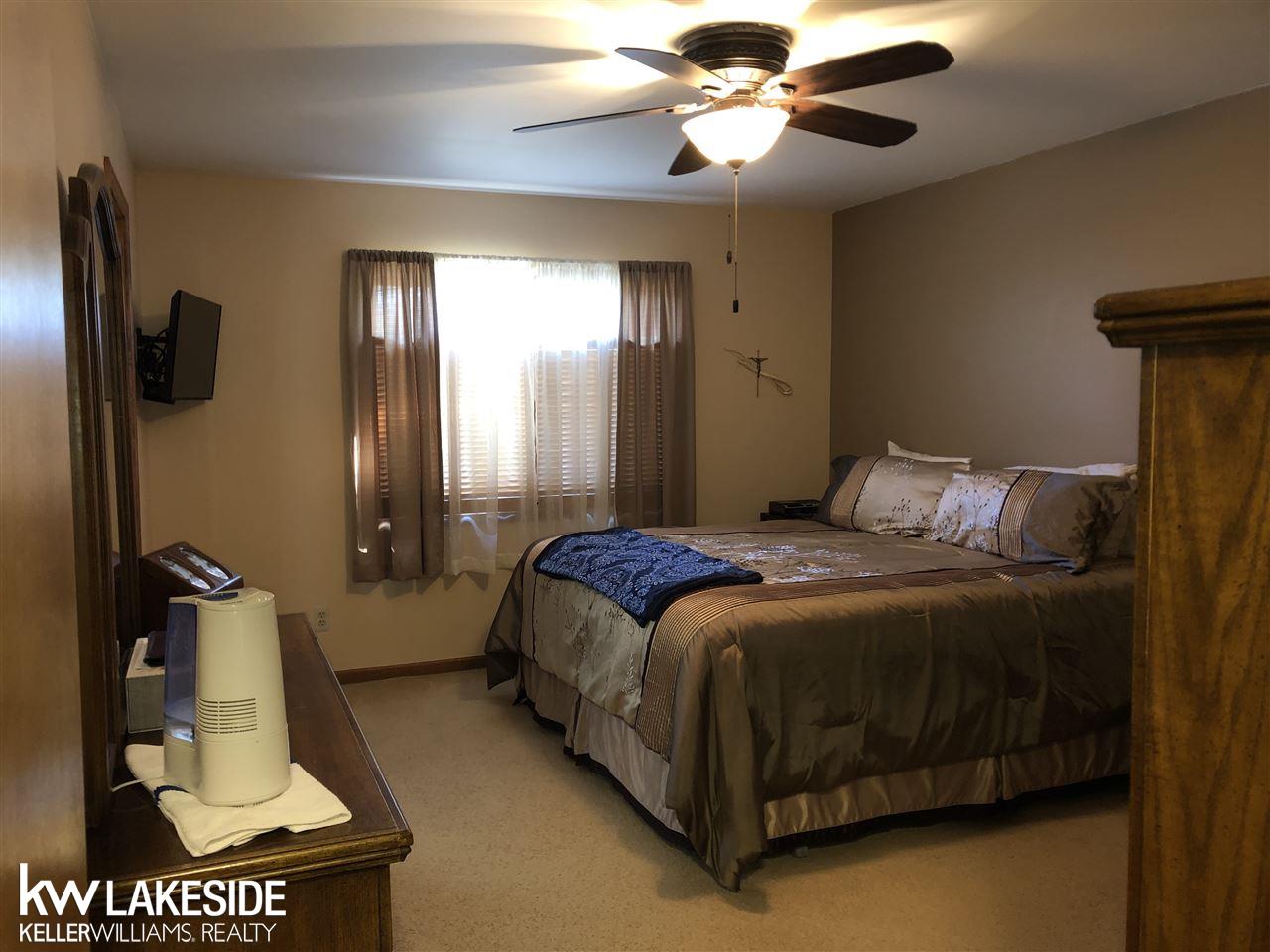31170 Rothbury Way New Baltimore, MI 48047 - Photo 22 of 29 31374992-21.JPG