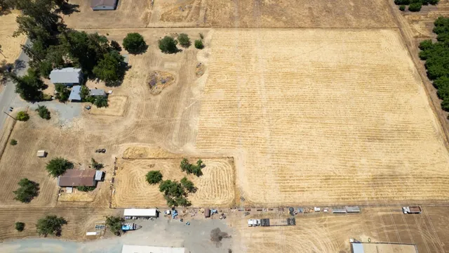 $650,000 | 11835 Hobday Road, Wilton, CA 95693