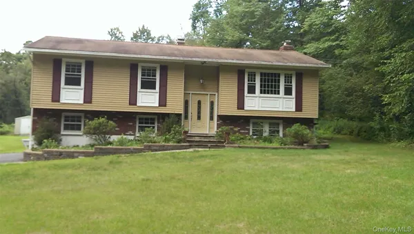 $495,000 | 222 High View Road, Dover Plains, NY 12522