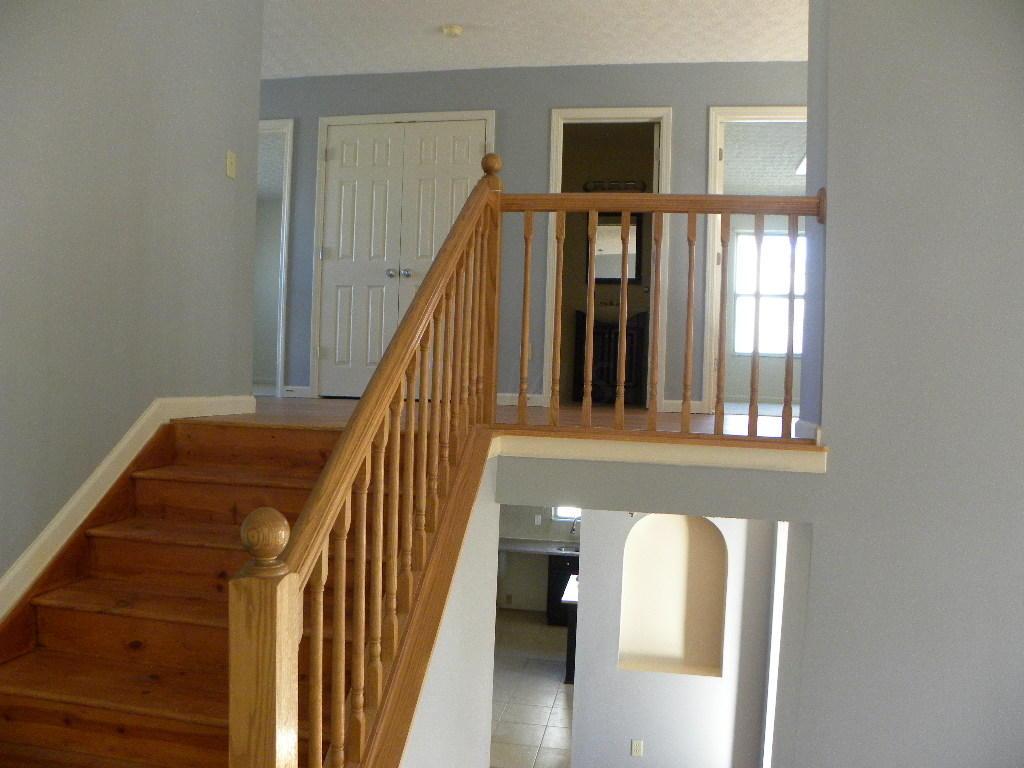 8253 Rodebaugh Road Reynoldsburg, OH 43068 - Photo 12 of 26 Gallery Image 12