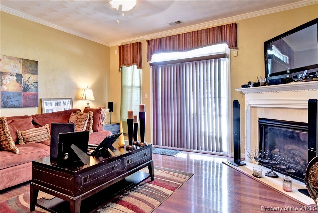 1723 Briarfield Road Hampton, VA 23669 - Photo 10 of 38 Gallery Image 10