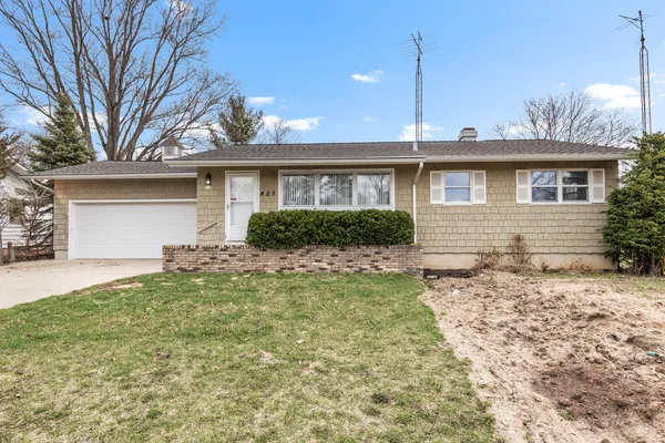 $232,500 | 425 Artell Avenue, Marengo, IL 60152