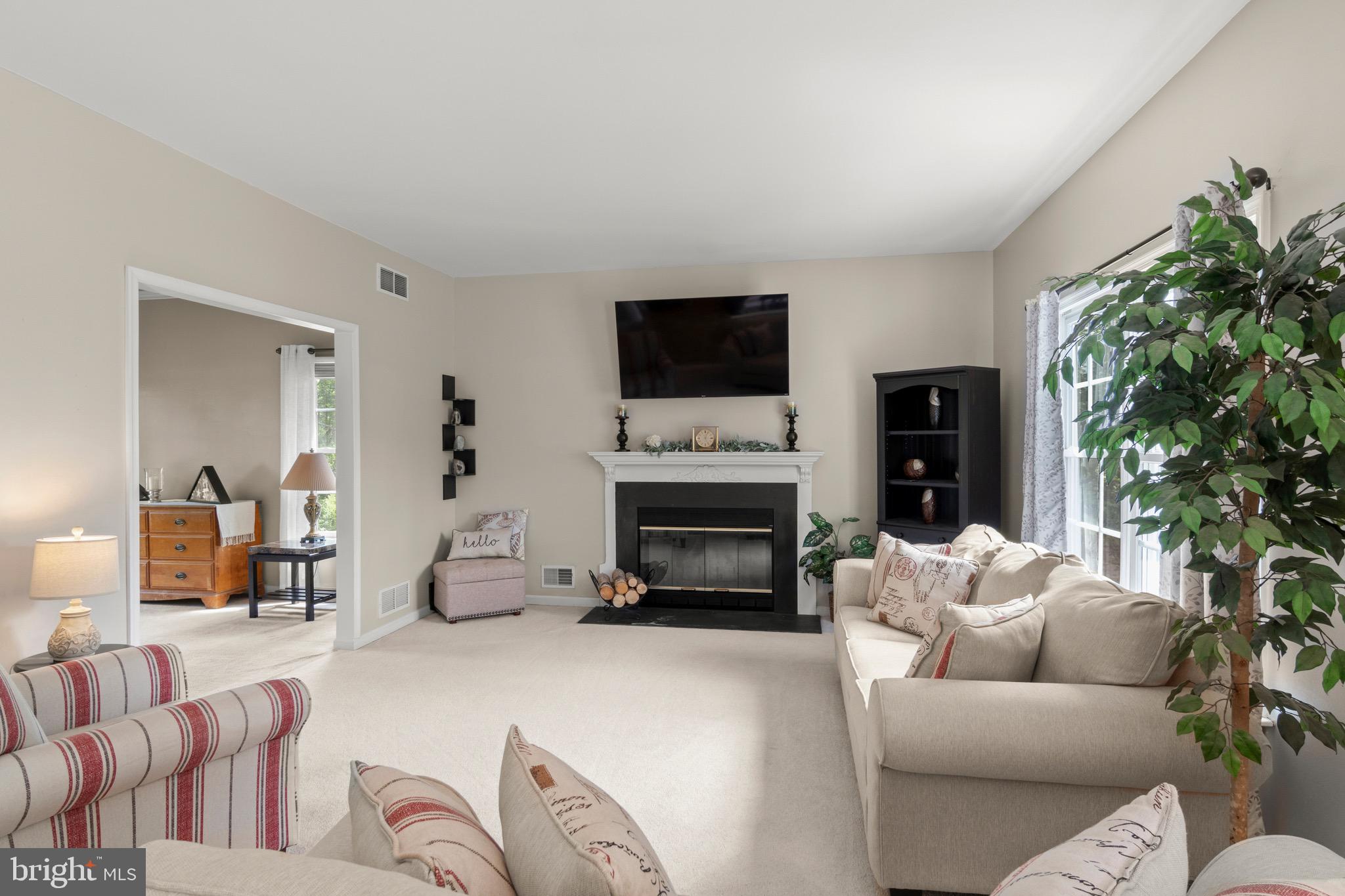 4 Blue Jay Hill Road Westampton, NJ 08060 - Photo 12 of 48