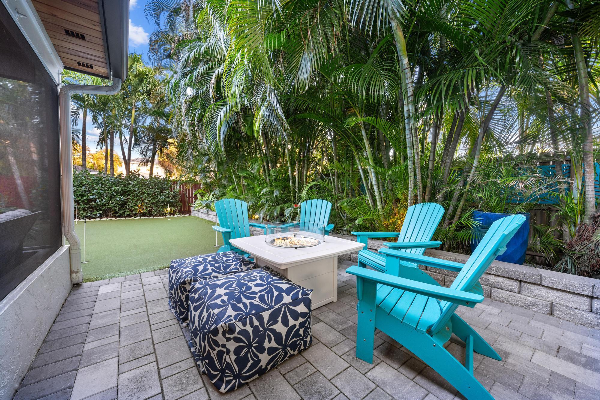 104 Elsa Road Jupiter, FL 33477 - Photo 31 of 33 Back yard