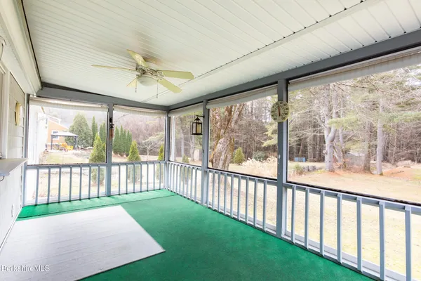 $399,000 | 156 East New Lenox Road, Pittsfield, MA 01201