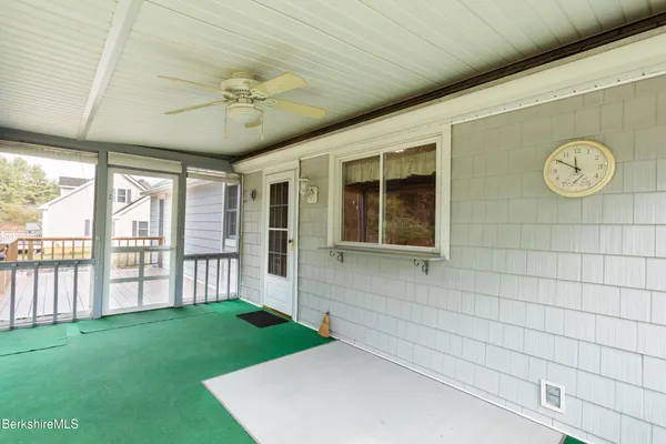 $399,000 | 156 East New Lenox Road, Pittsfield, MA 01201